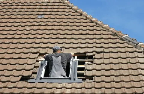 Pose de velux - Cabrières-d'Avignon